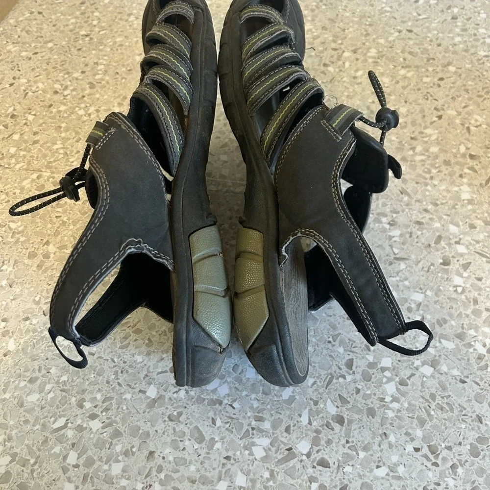 Ozark Trail Men's Size 12 Black Sandals outdoor hiking